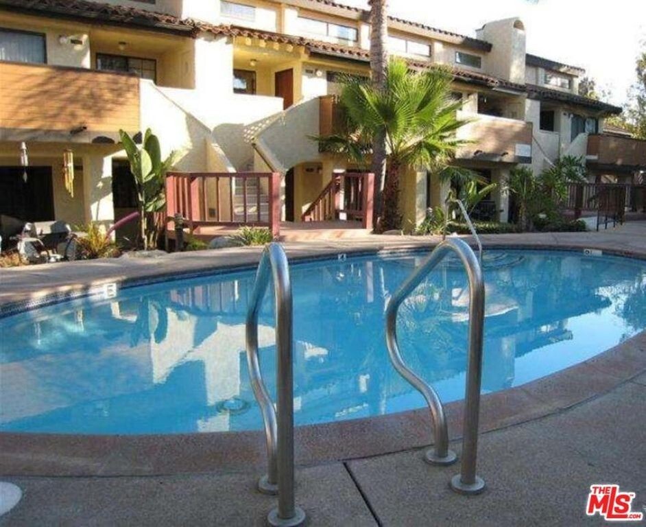 1157 Via Montoya - Camarillo - California - 2 bed, 2 bath rental property
