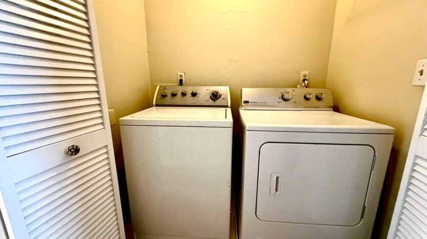 1157 Via Montoya - Camarillo - California - 2 bed, 2 bath rental property