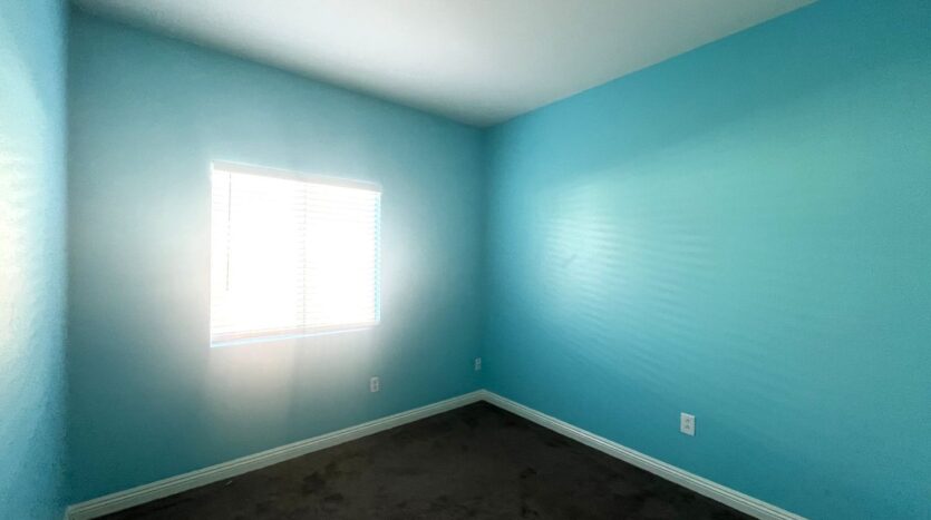 11737 Trailwood - Victorville - California - 5 bed, 2 bath rental property