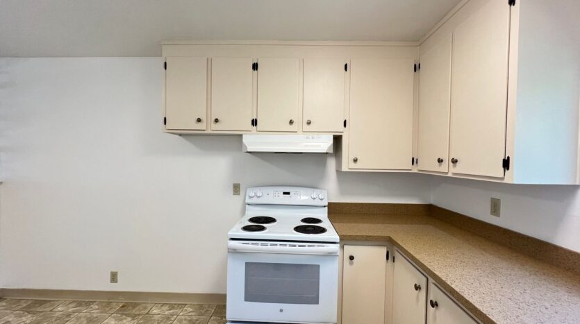 1176 Rex Road - Hayward - California - 2 bed, 1 bath rental property