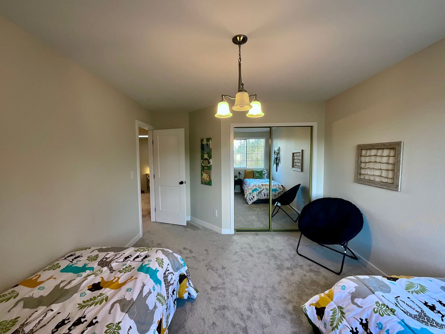 12724 37th Ave SE - Everett - Washington - 3 bed, 2.5 bath rental property