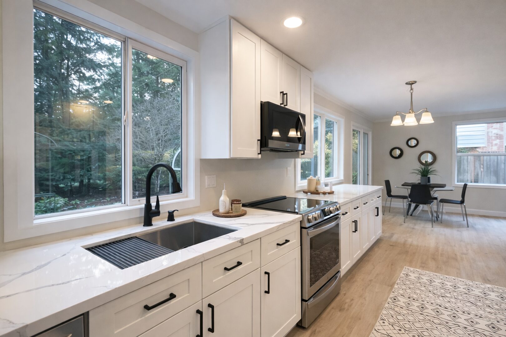 12724 37th Ave SE - Everett - Washington - 3 bed, 2.5 bath rental property