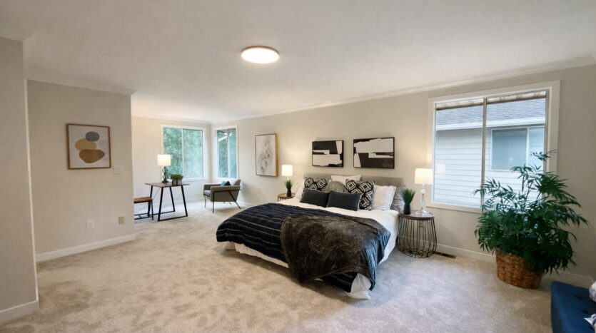 12724 37th Ave SE - Everett - Washington - 3 bed, 2.5 bath rental property