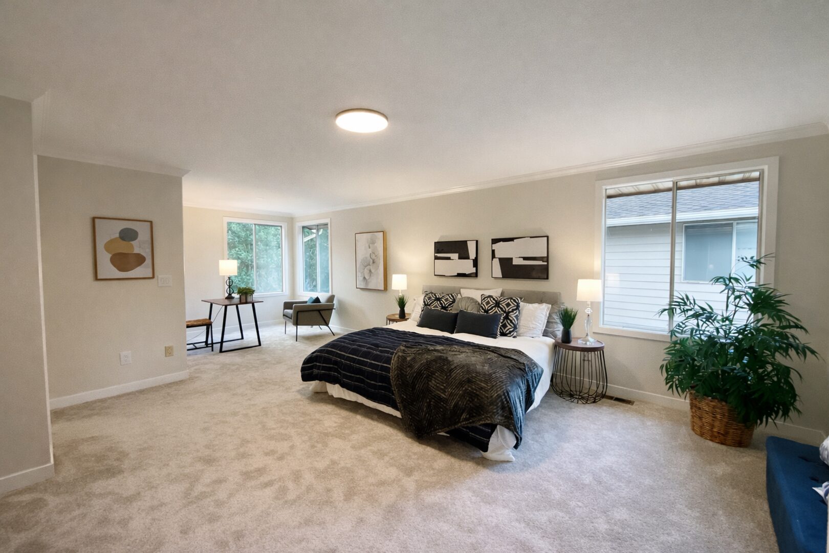 12724 37th Ave SE - Everett - Washington - 3 bed, 2.5 bath rental property