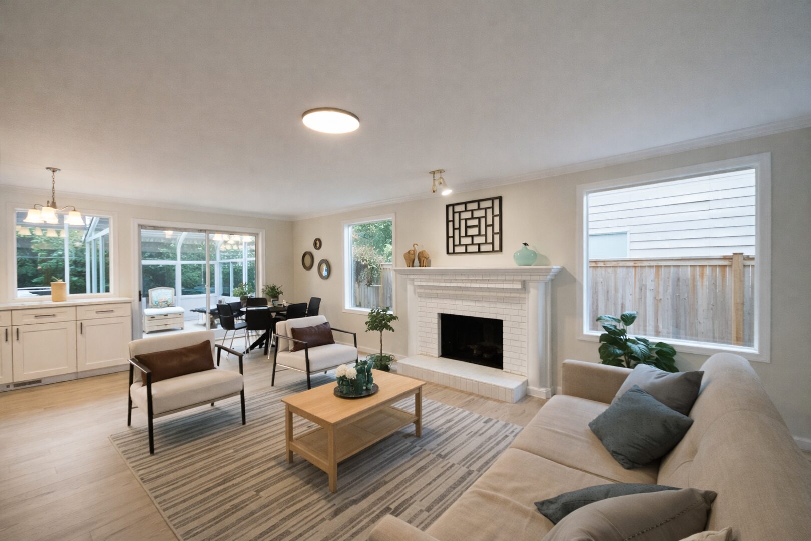 12724 37th Ave SE - Everett - Washington - 3 bed, 2.5 bath rental property