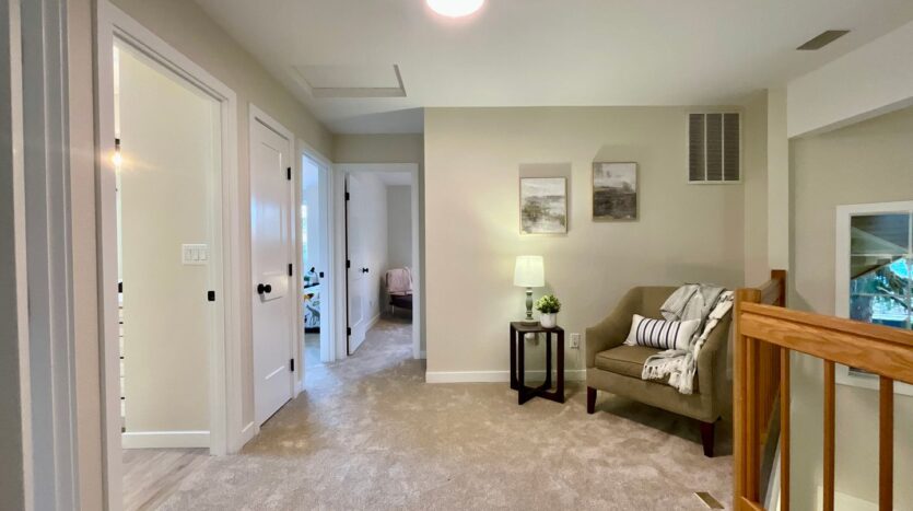 12724 37th Ave SE - Everett - Washington - 3 bed, 2.5 bath rental property