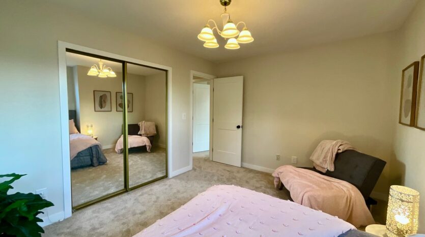 12724 37th Ave SE - Everett - Washington - 3 bed, 2.5 bath rental property