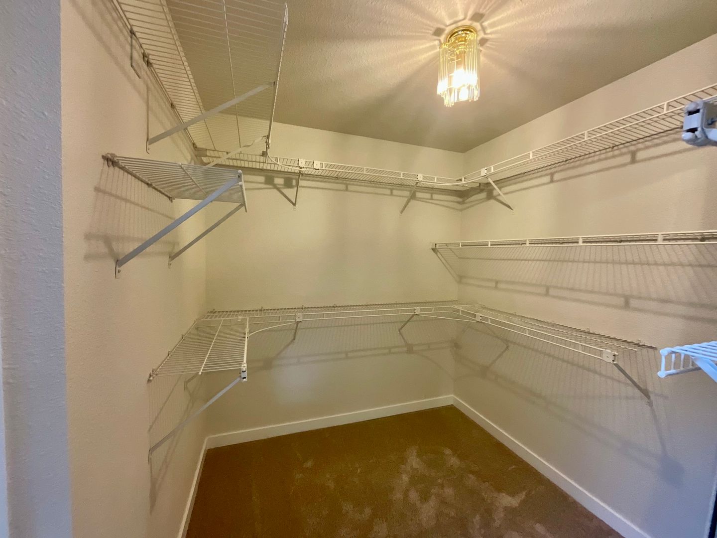 12724 37th Ave SE - Everett - Washington - 3 bed, 2.5 bath rental property