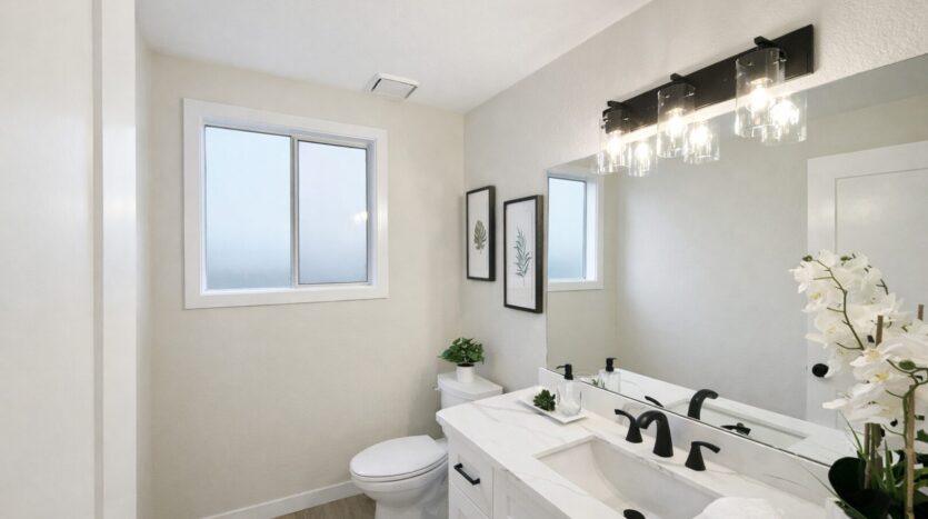 12724 37th Ave SE - Everett - Washington - 3 bed, 2.5 bath rental property