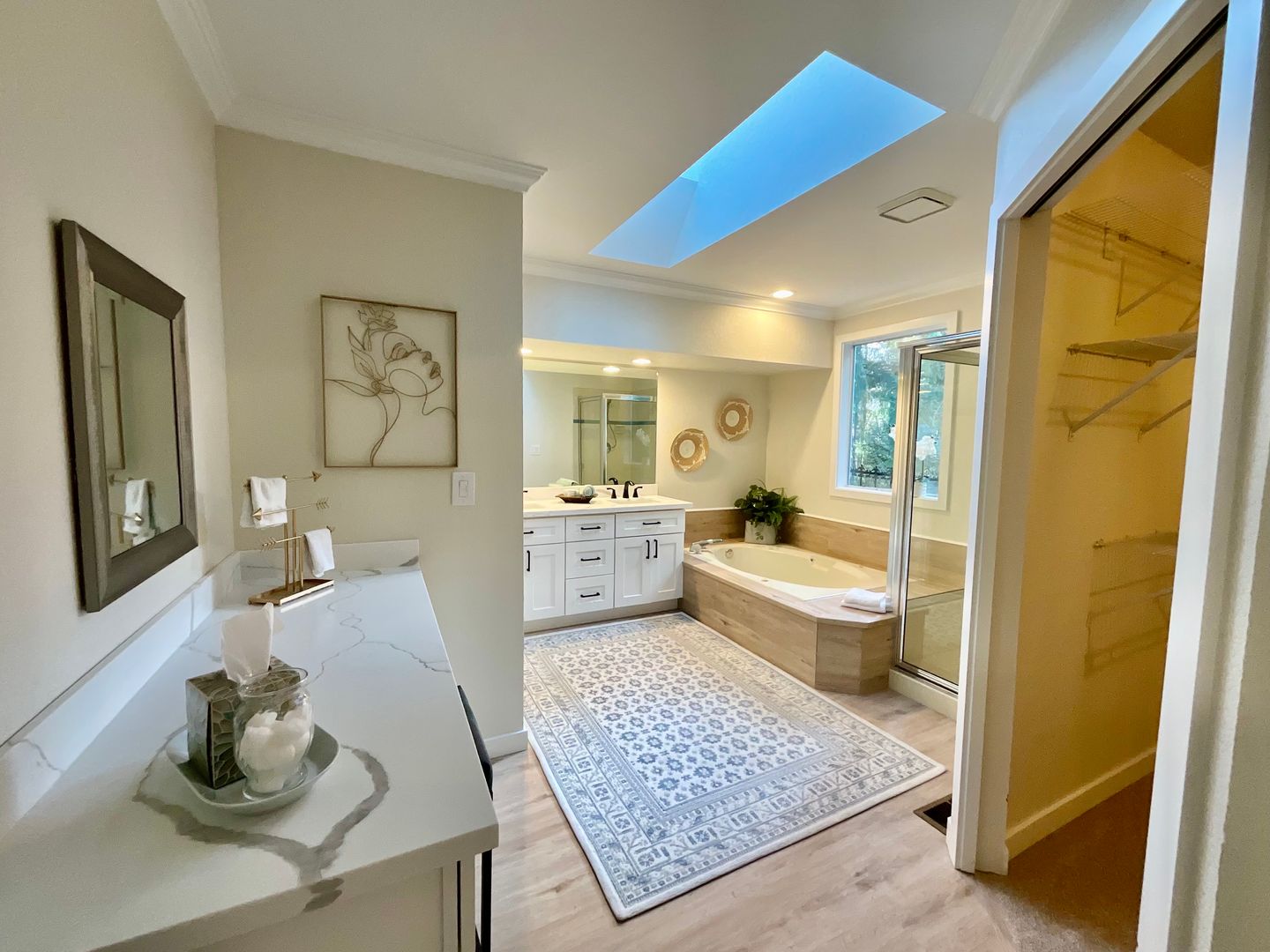 12724 37th Ave SE - Everett - Washington - 3 bed, 2.5 bath rental property