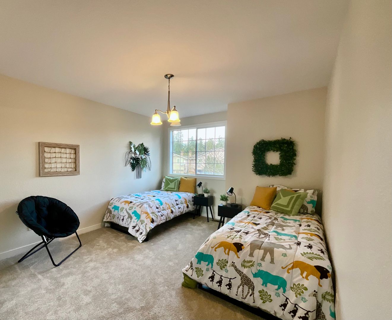 12724 37th Ave SE - Everett - Washington - 3 bed, 2.5 bath rental property