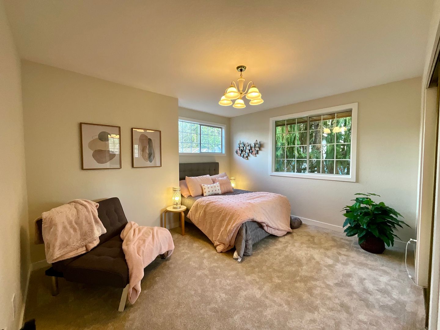 12724 37th Ave SE - Everett - Washington - 3 bed, 2.5 bath rental property