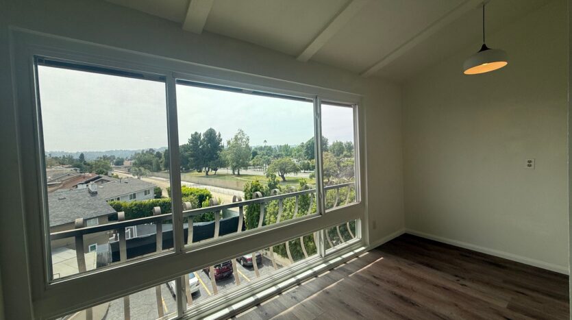 12830 Burbank Blvd Unit 322 - Los Angeles - California - 2 bed, 2 bath rental property