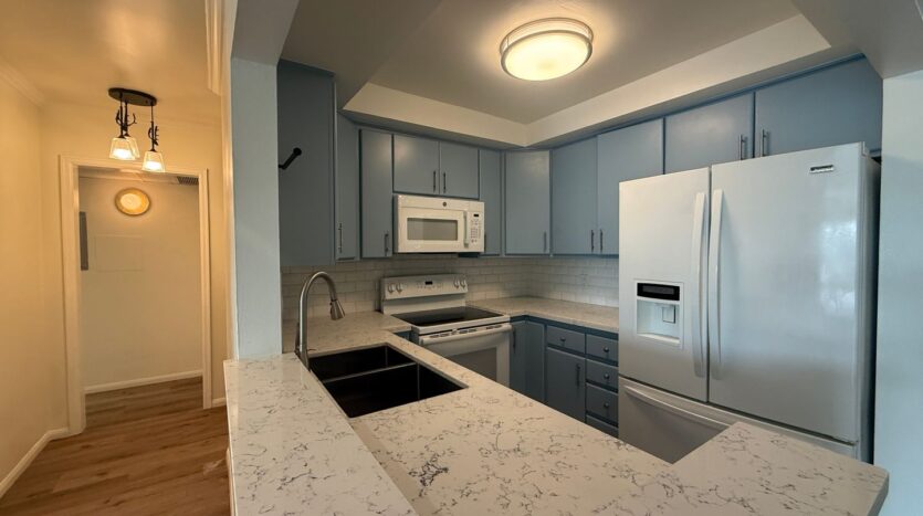 12830 Burbank Blvd Unit 322 - Los Angeles - California - 2 bed, 2 bath rental property