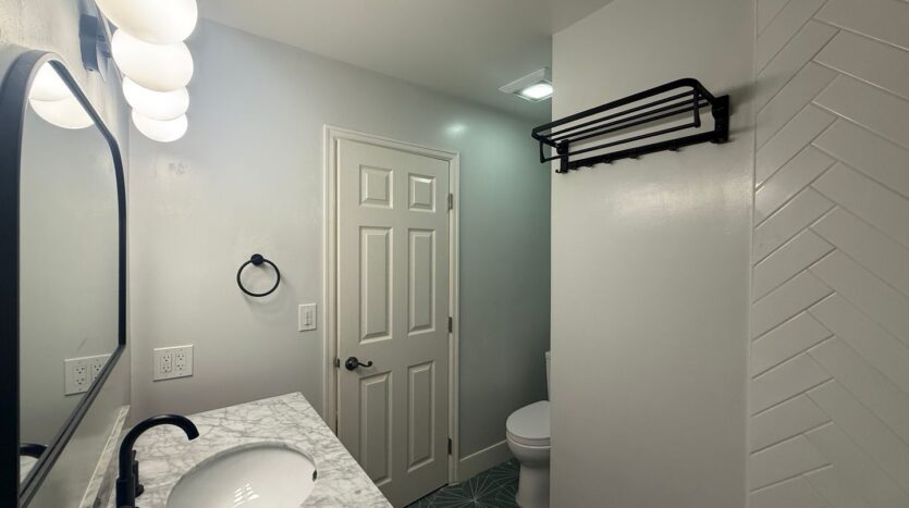 12830 Burbank Blvd Unit 322 - Los Angeles - California - 2 bed, 2 bath rental property
