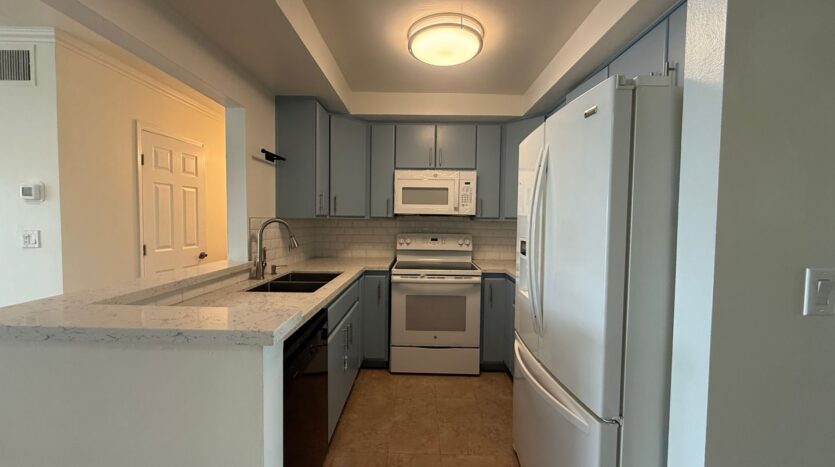 12830 Burbank Blvd Unit 322 - Los Angeles - California - 2 bed, 2 bath rental property