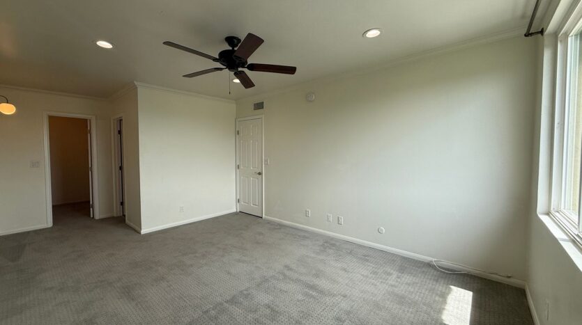 12830 Burbank Blvd Unit 322 - Los Angeles - California - 2 bed, 2 bath rental property