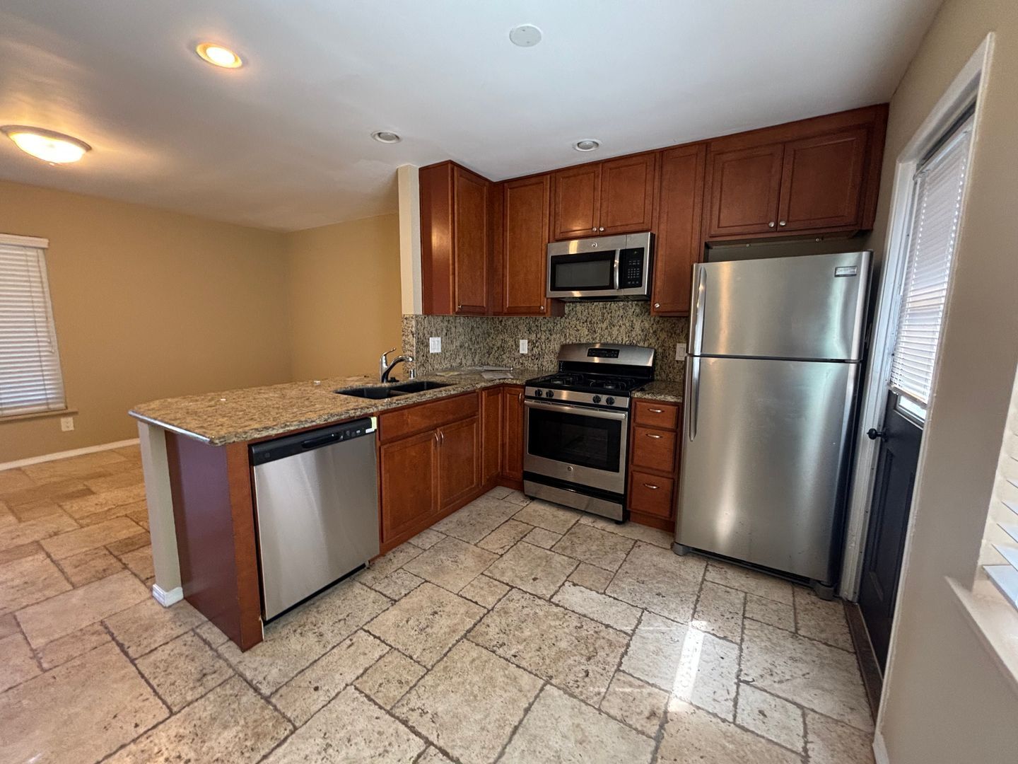 129 Daisy Avenue - Imperial Beach - California - 2 bed, 1 bath rental property