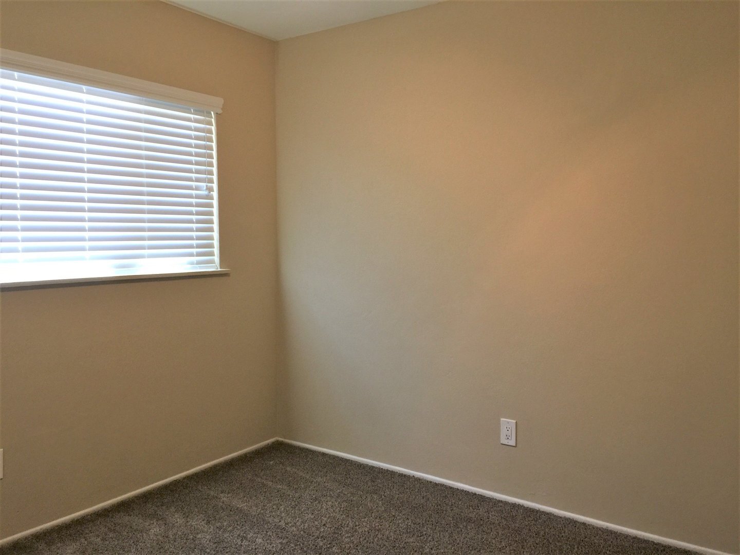 129 Daisy Avenue - Imperial Beach - California - 2 bed, 1 bath rental property