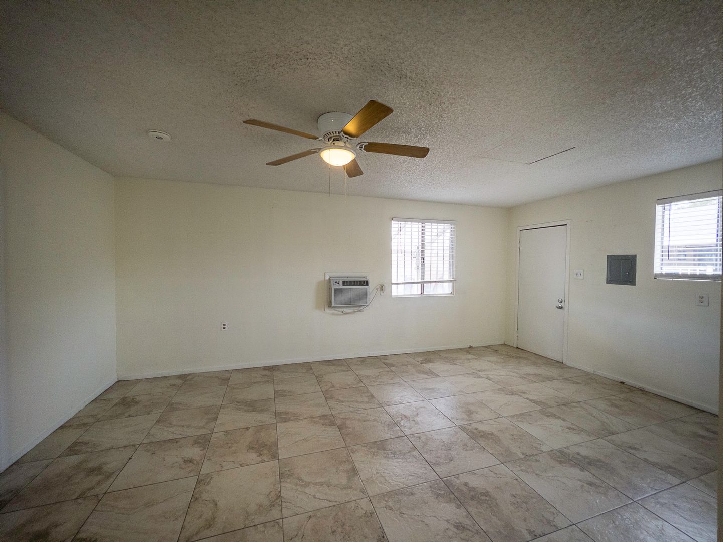 130 Metropolitan Dr # B - Henderson - Nevada - 1 bed, 1 bath rental property