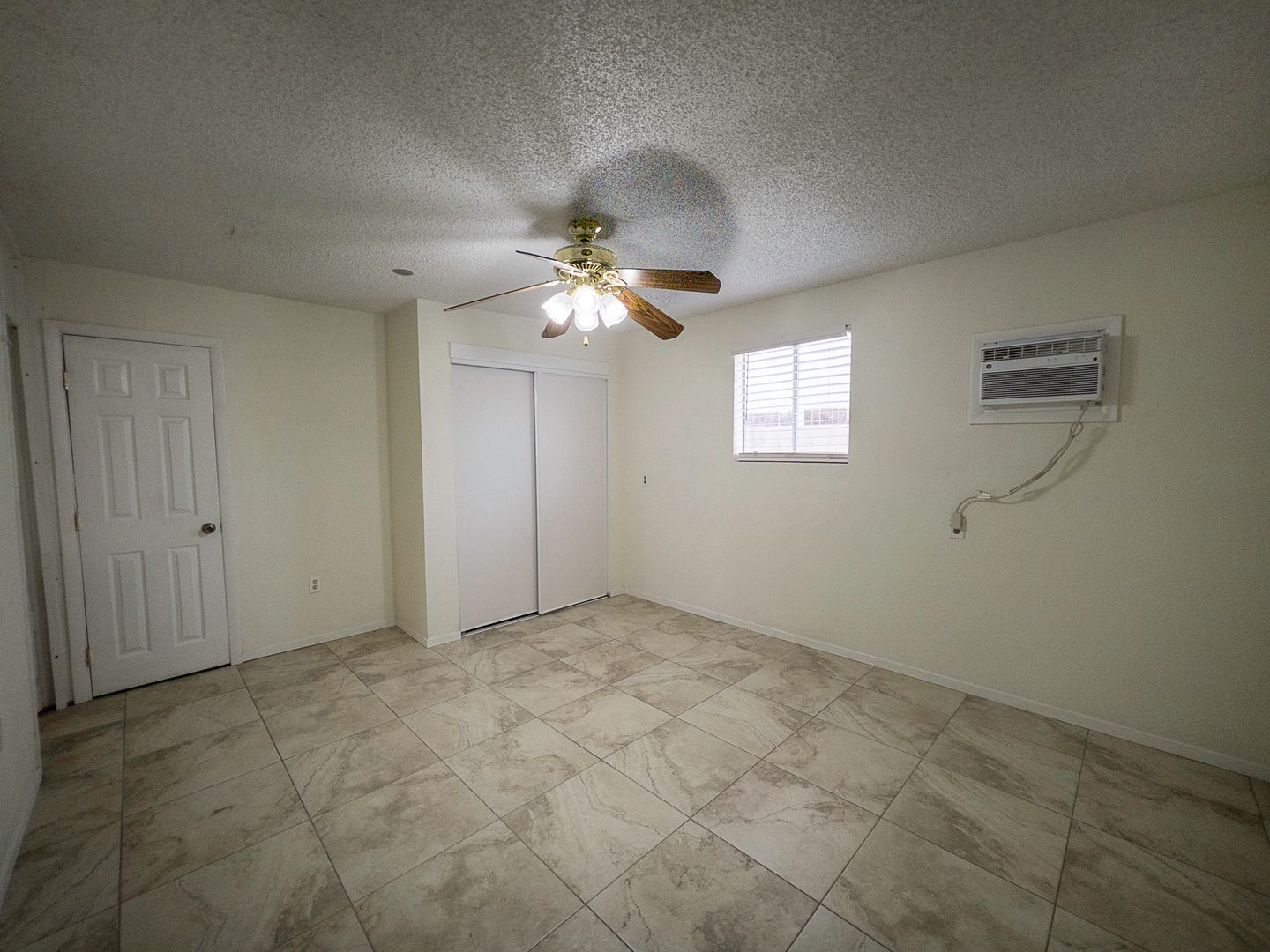 130 Metropolitan Dr # B - Henderson - Nevada - 1 bed, 1 bath rental property