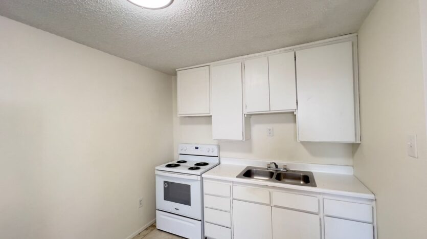 130 Metropolitan Dr # B - Henderson - Nevada - 1 bed, 1 bath rental property
