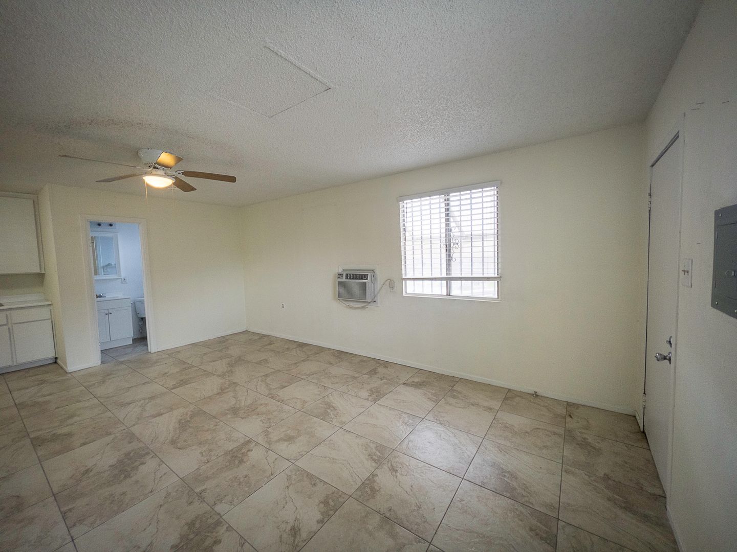 130 Metropolitan Dr # B - Henderson - Nevada - 1 bed, 1 bath rental property