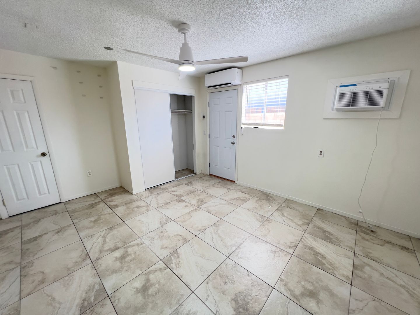 130 Metropolitan Dr # B - Henderson - Nevada - 1 bed, 1 bath rental property