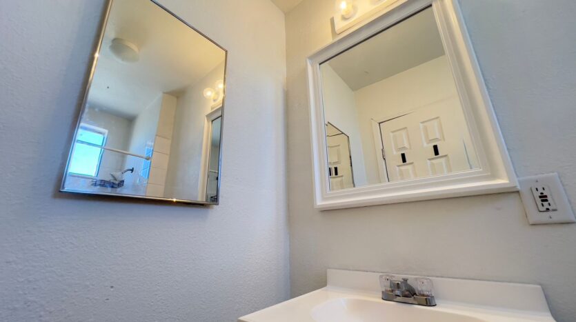 130 Metropolitan Dr # B - Henderson - Nevada - 1 bed, 1 bath rental property