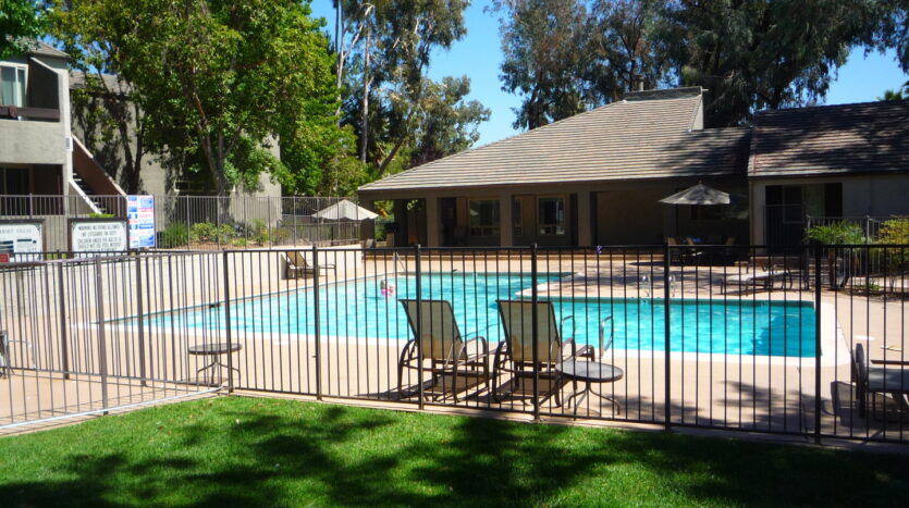 1350 N. Escondido Blvd., #42 - Escondido - California - 1 bed, 1 bath rental property