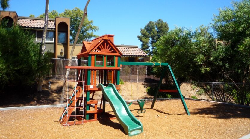 1350 N. Escondido Blvd., #42 - Escondido - California - 1 bed, 1 bath rental property