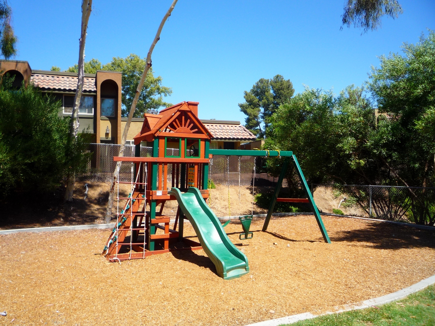 1350 N. Escondido Blvd., #42 - Escondido - California - 1 bed, 1 bath rental property