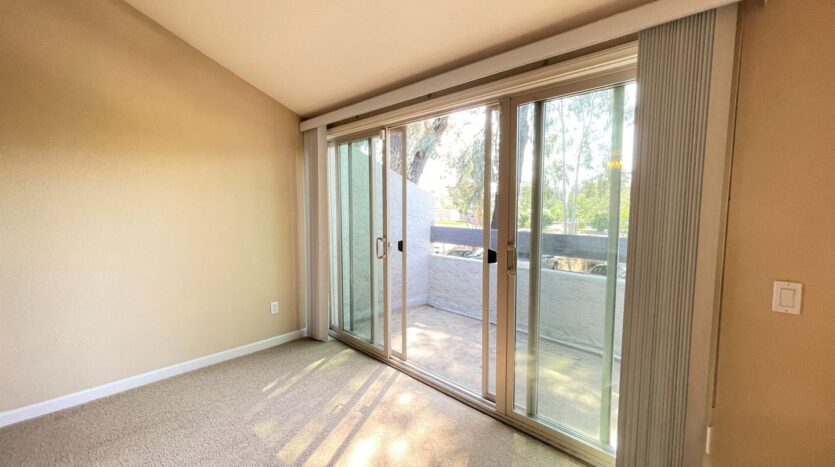 1350 N. Escondido Blvd., #42 - Escondido - California - 1 bed, 1 bath rental property