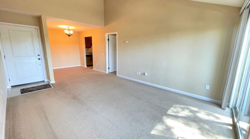 1350 N. Escondido Blvd., #42 - Escondido - California - 1 bed, 1 bath rental property