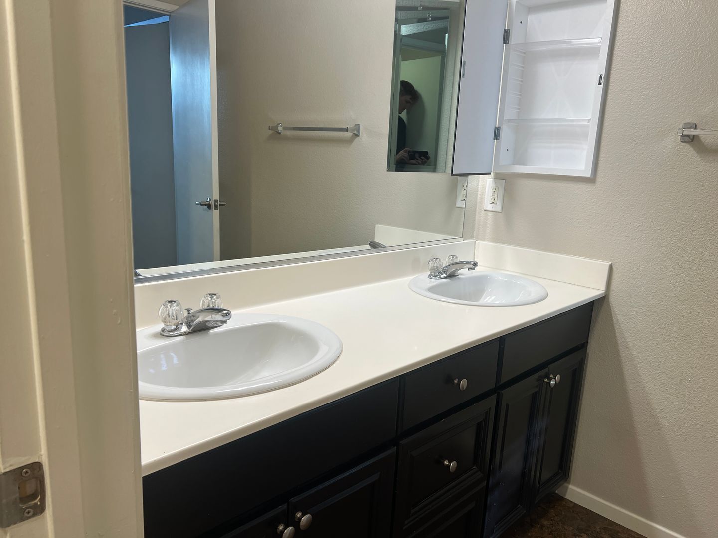 1355 Nicolette Ave. #1323 - Chula Vista - California - 2 bed, 2 bath rental property