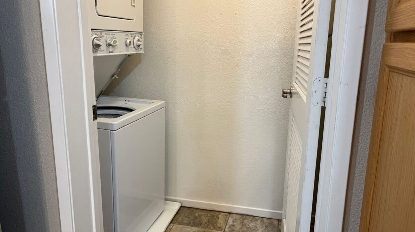 1355 Nicolette Ave. #1323 - Chula Vista - California - 2 bed, 2 bath rental property