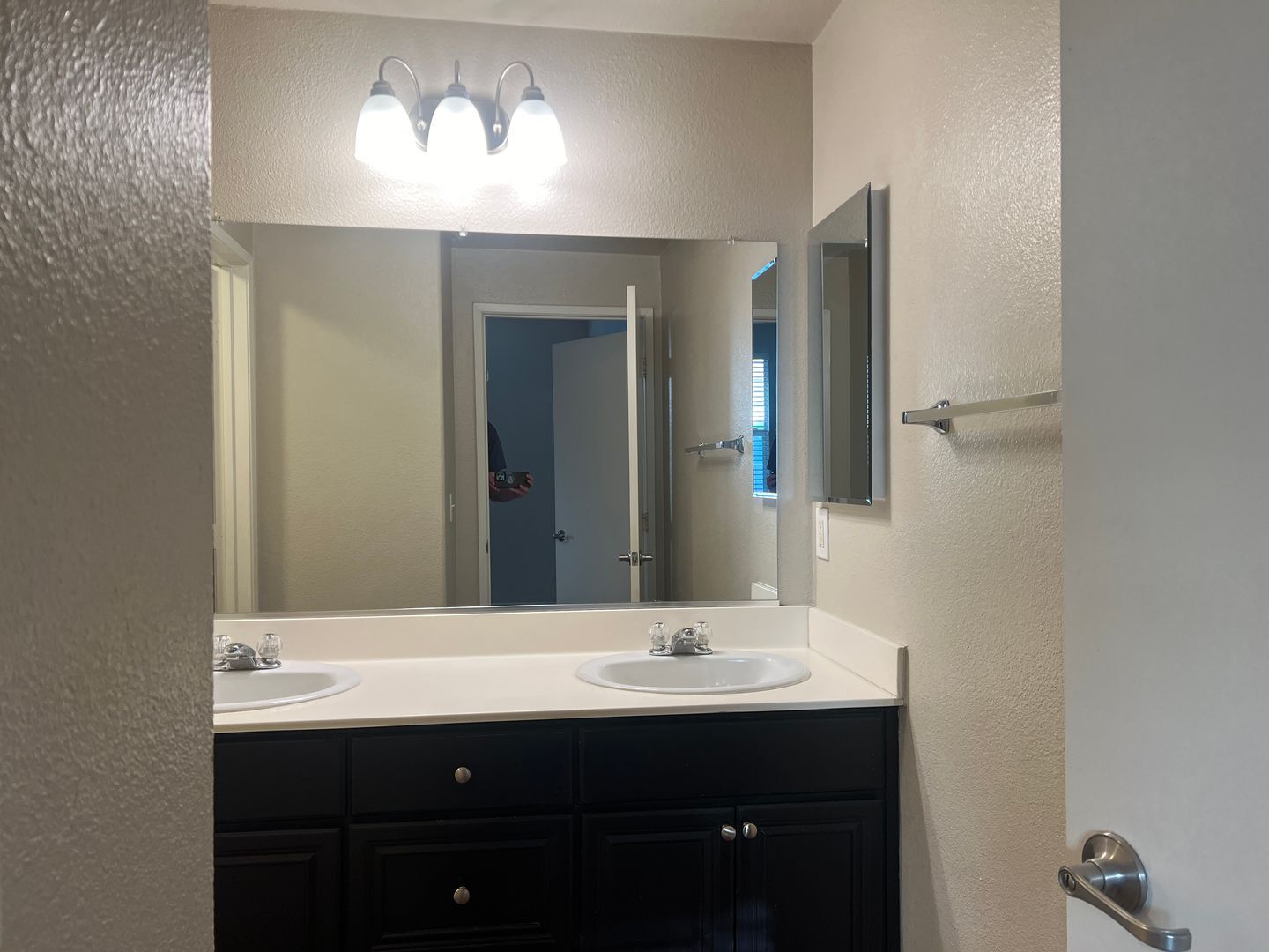 1355 Nicolette Ave. #1323 - Chula Vista - California - 2 bed, 2 bath rental property