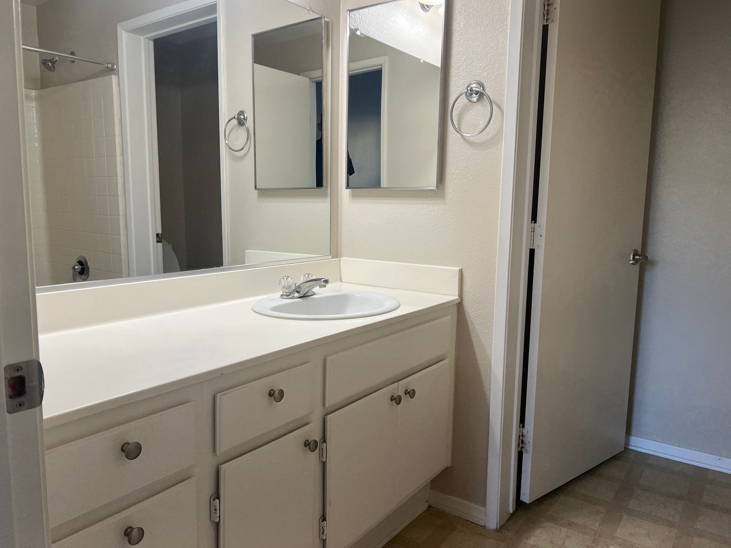 1355 Nicolette Ave. #1323 - Chula Vista - California - 2 bed, 2 bath rental property