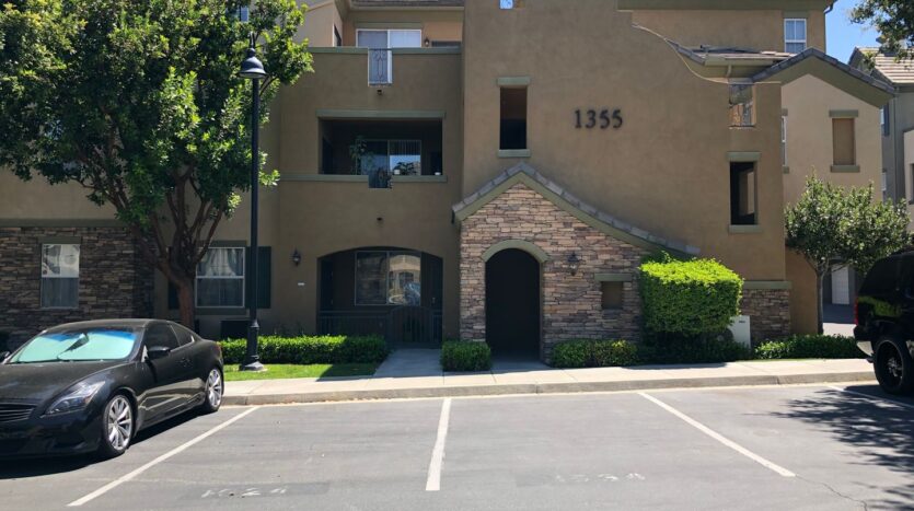 1355 Nicolette Ave. #1323 - Chula Vista - California - 2 bed, 2 bath rental property