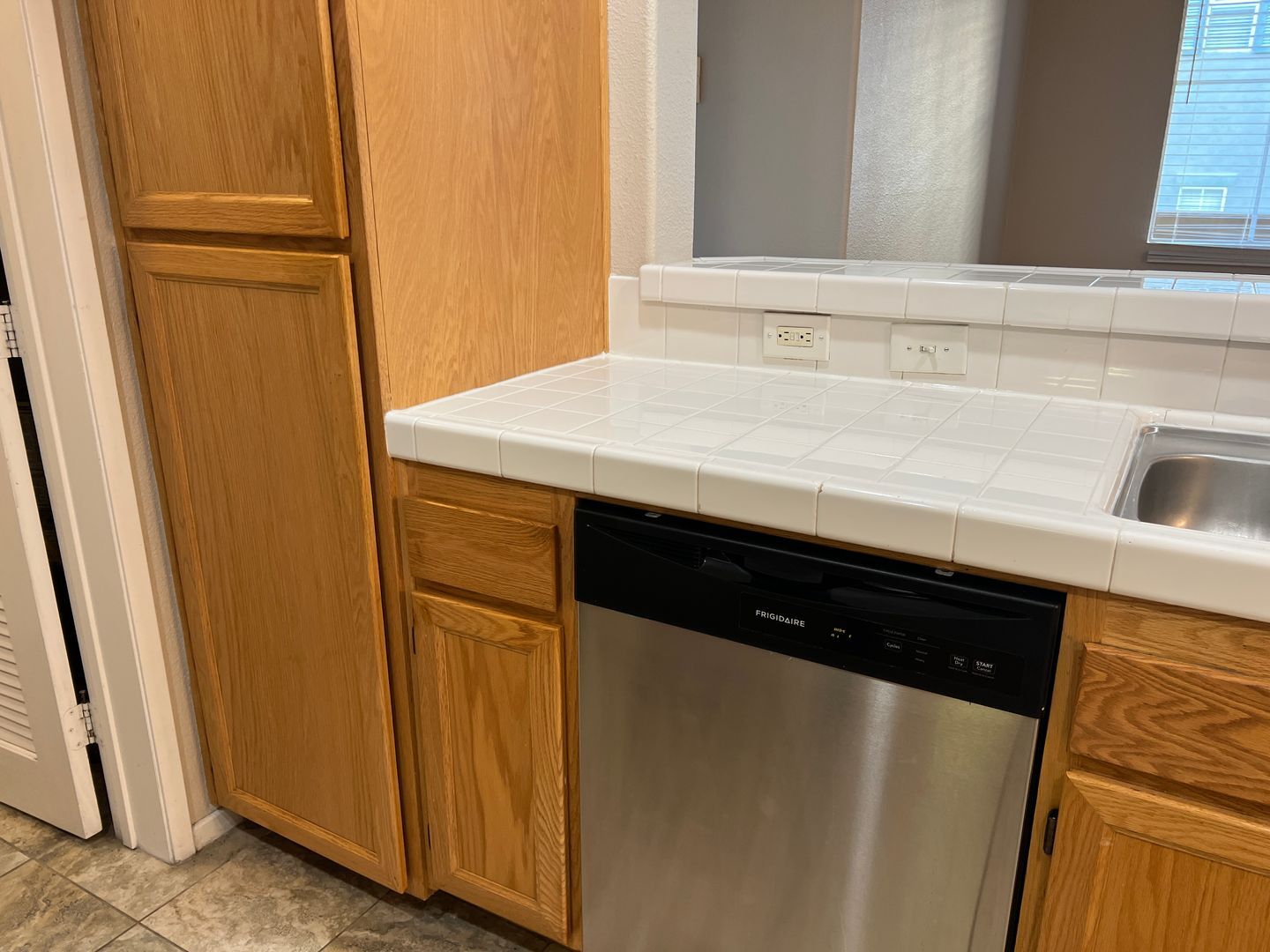 1355 Nicolette Ave. #1323 - Chula Vista - California - 2 bed, 2 bath rental property