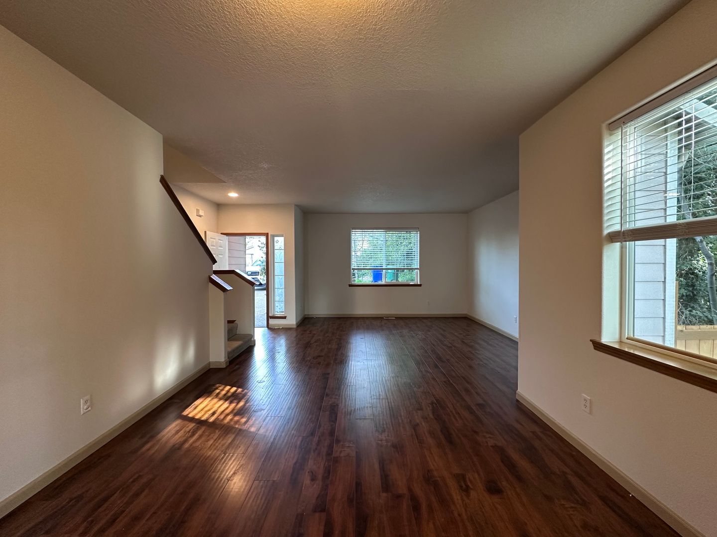 13726 SE Reedway Street - Portland - Oregon - 3 bed, 2.5 bath rental property