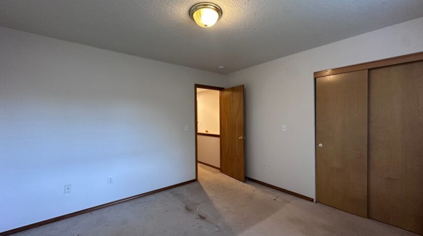 13726 SE Reedway Street - Portland - Oregon - 3 bed, 2.5 bath rental property