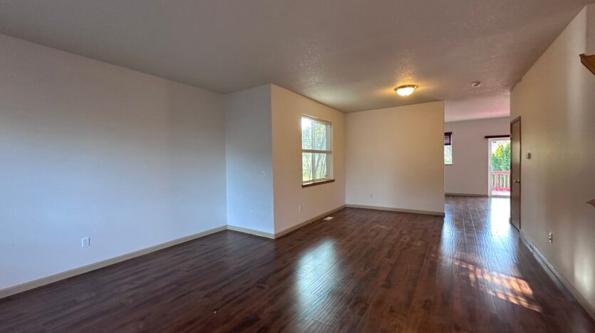 13726 SE Reedway Street - Portland - Oregon - 3 bed, 2.5 bath rental property