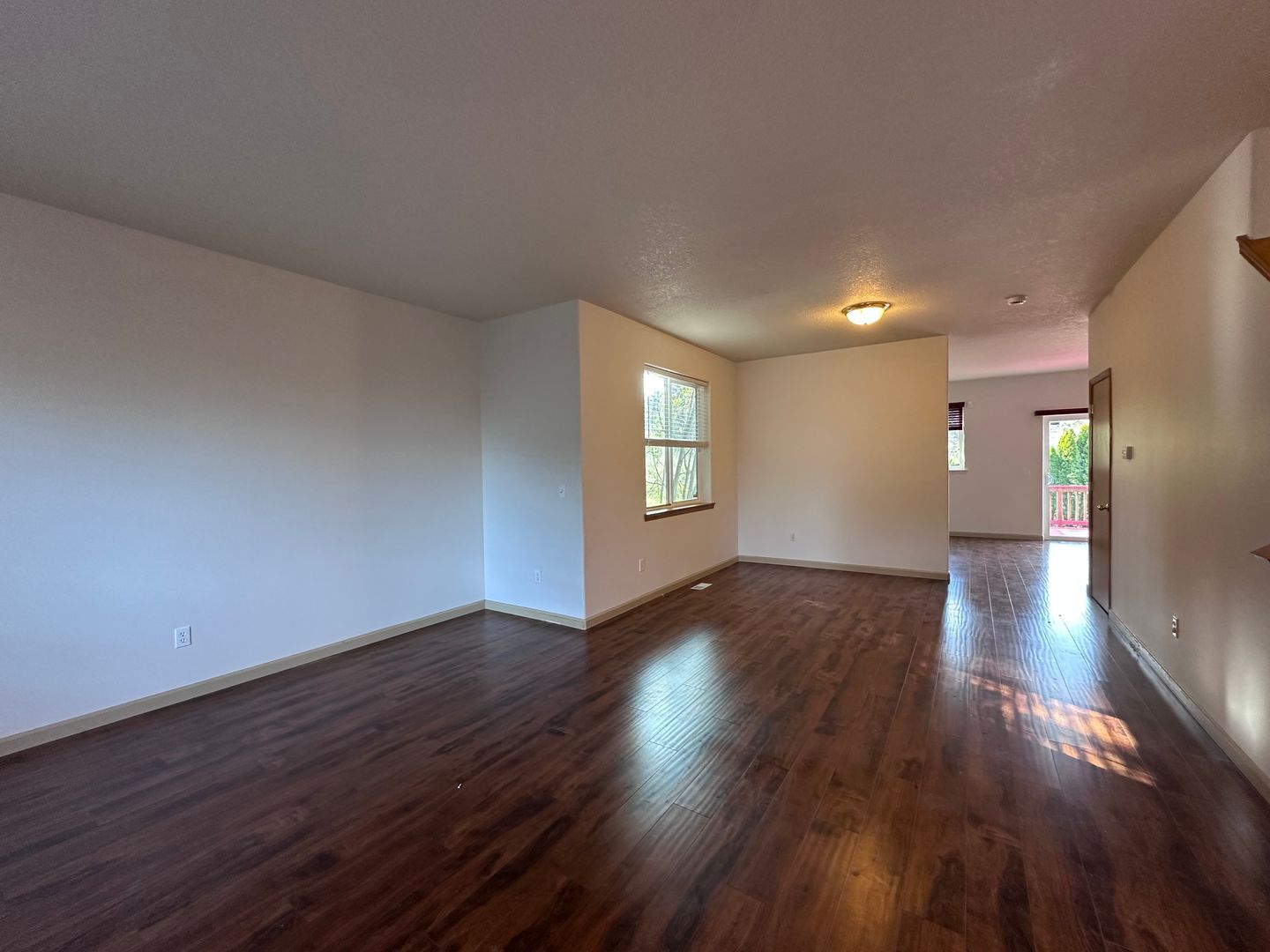 13726 SE Reedway Street - Portland - Oregon - 3 bed, 2.5 bath rental property