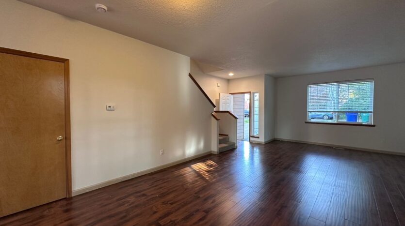 13726 SE Reedway Street - Portland - Oregon - 3 bed, 2.5 bath rental property