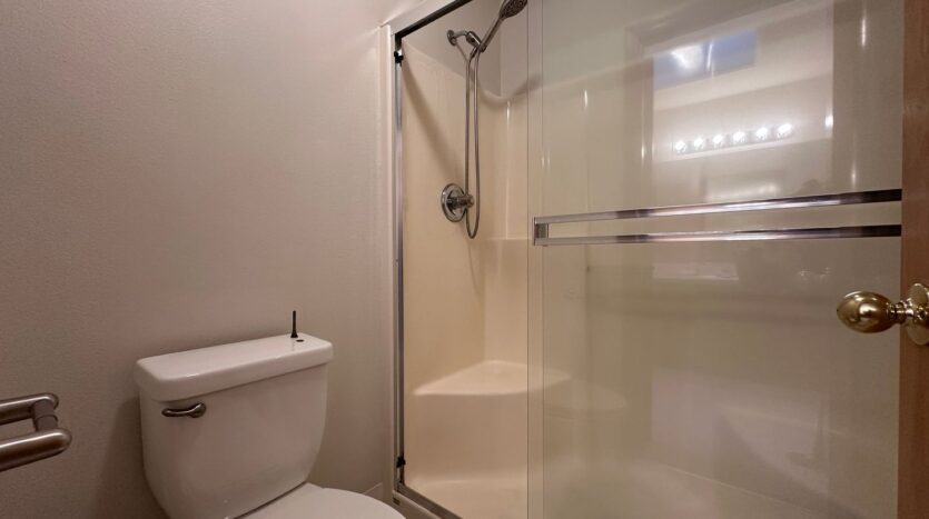 13726 SE Reedway Street - Portland - Oregon - 3 bed, 2.5 bath rental property