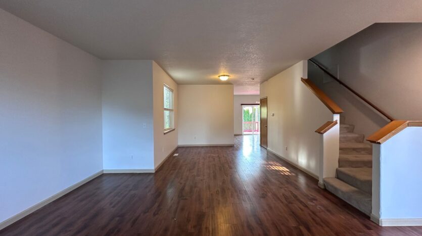 13726 SE Reedway Street - Portland - Oregon - 3 bed, 2.5 bath rental property