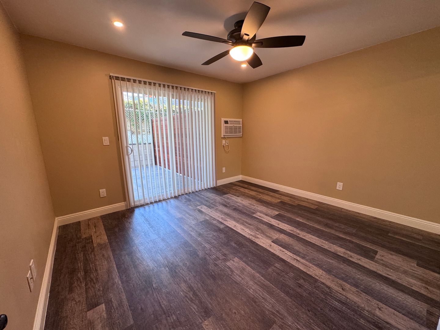 1403 Hermes Ave - Encinitas - California - 2 bed, 1 bath rental property