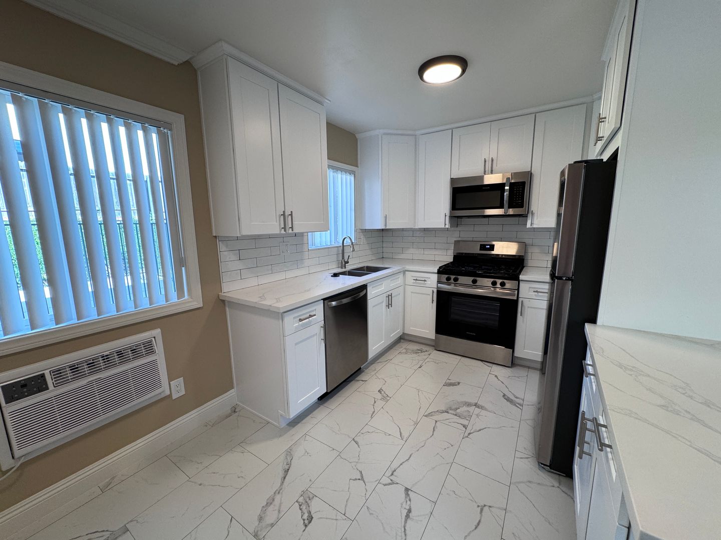 1403 Hermes Ave - Encinitas - California - 2 bed, 1 bath rental property