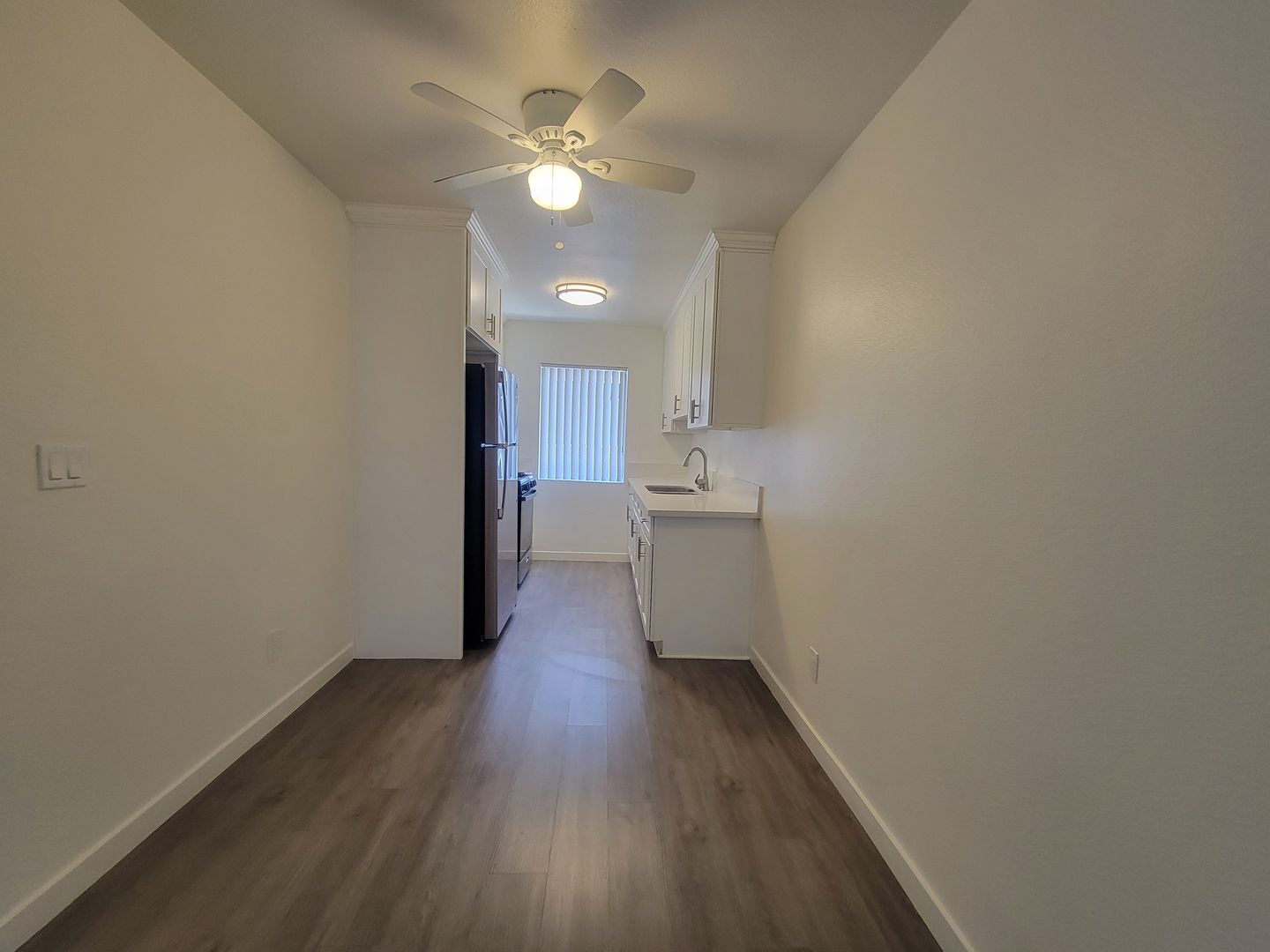 14845 Erwin Street - Los Angeles - California - 1 bed, 1 bath rental property